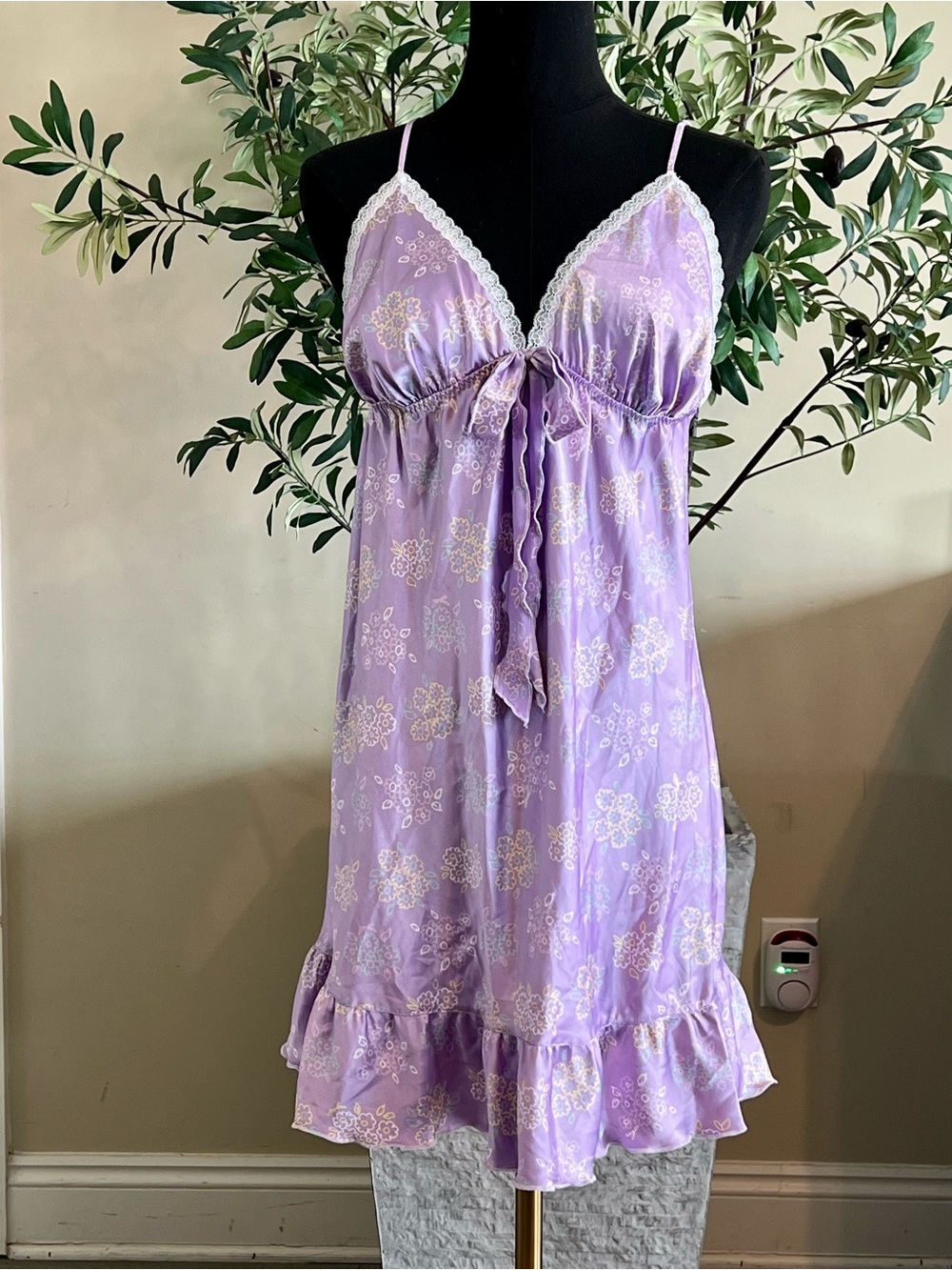 Victoria's Secret Lavender Floral Lace-Trim Chemise